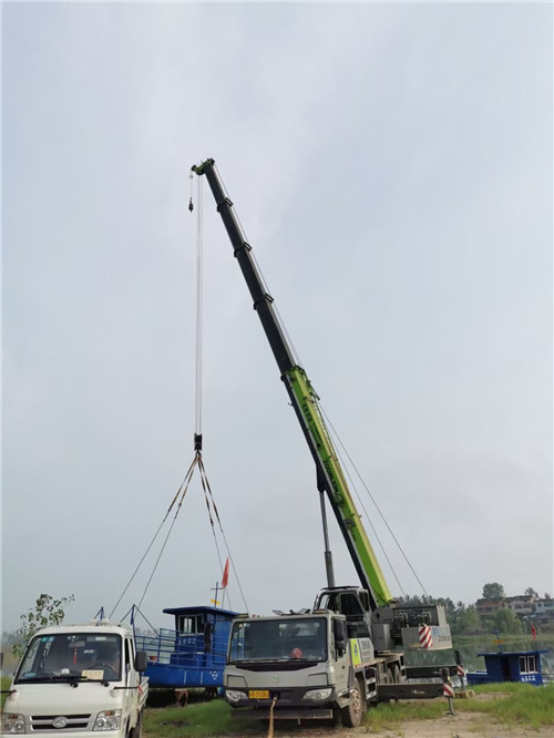 广陵区桥梁建设吊装案例